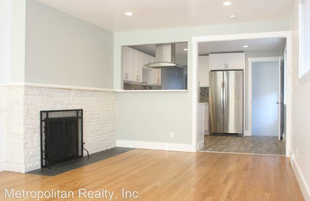 8004 25th Ave NW Gallery 2