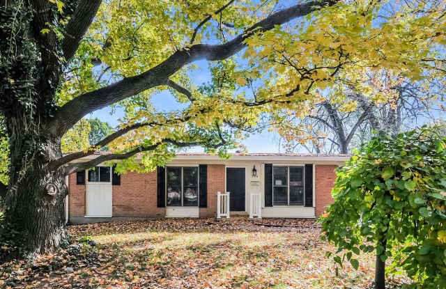 540 Humes Ln photos photos