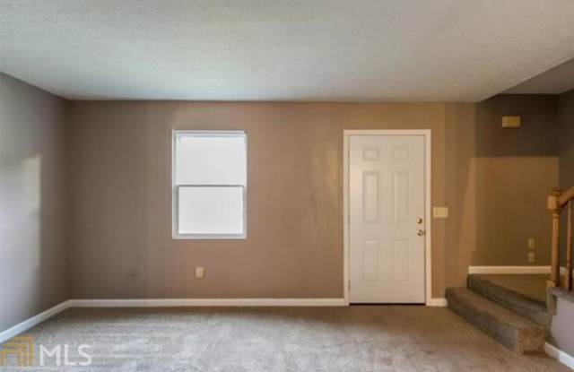 1430 Springleaf Cir Gallery 2