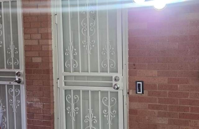 1125 Manship Street lot: A Gallery 4