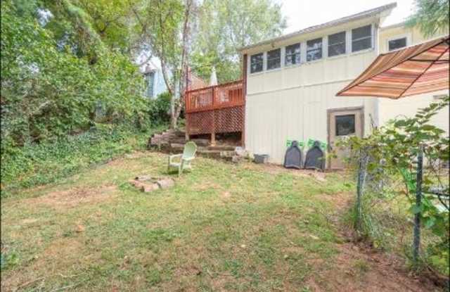 200 Aurora Dr Gallery 2