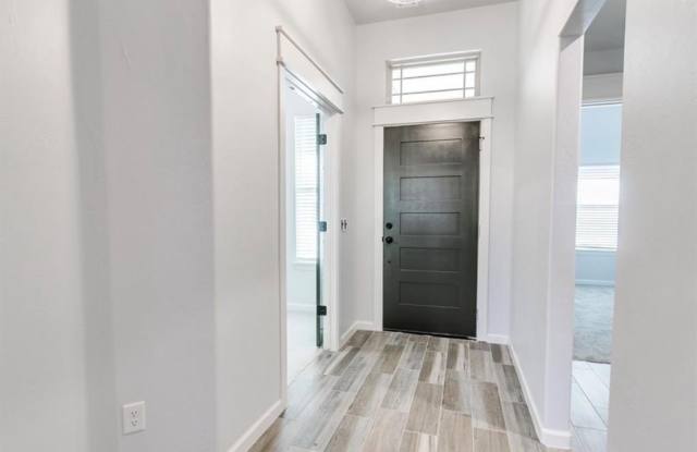 16713 S Serrano Drive Gallery 3