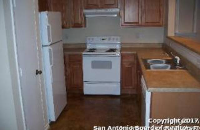 6406 SUMMIT OAK Gallery 3