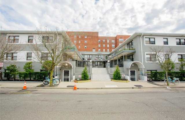 470 E Broadway photos photos
