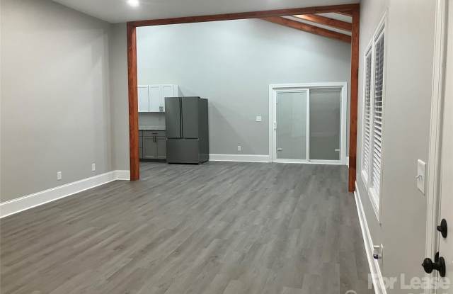 2961 Beaty Drive Gallery 2