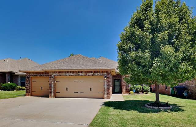 Very Nice 4 Bedroom 2 Bathroom Home in Deer Creek Schools with a Neighborhood Park/Pool photos photos