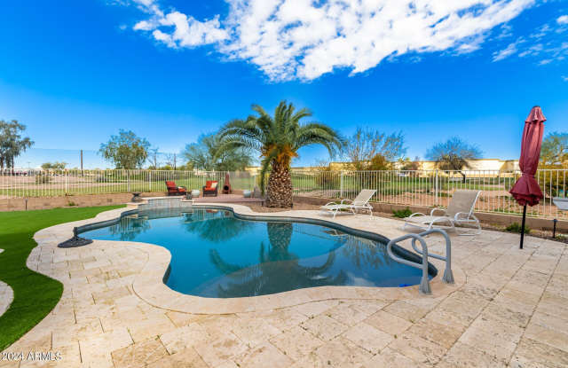 972 S Butte Lane - 972 South Butte Lane, Gilbert, AZ 85296 972 S Butte Lane - 972 South Butte Lane, Gilbert, AZ 85296