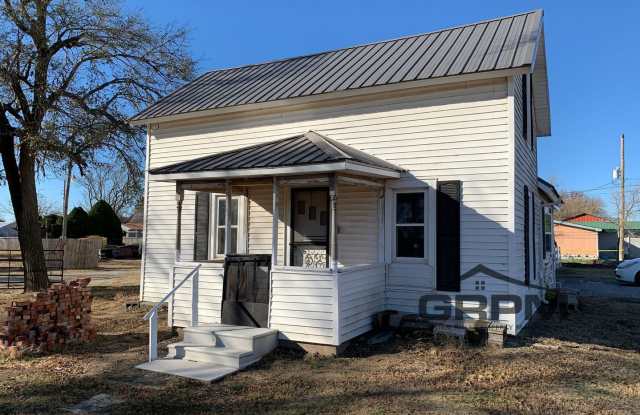 2 Bed 1 Bath with Attached Garage photos photos 2 Bed 1 Bath with Attached Garage photos photos