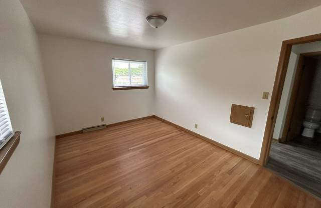 9620 West Oklahoma Avenue -3 photos photos