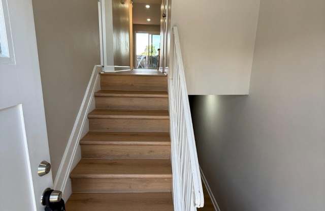 14817 CHERRYDALE Drive Gallery 4