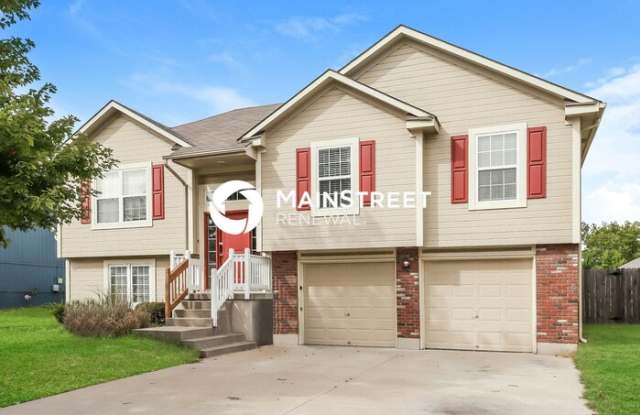 1410 Northwest High View Drive - 1410 Northwest High View Drive, Grain Valley, MO 64029