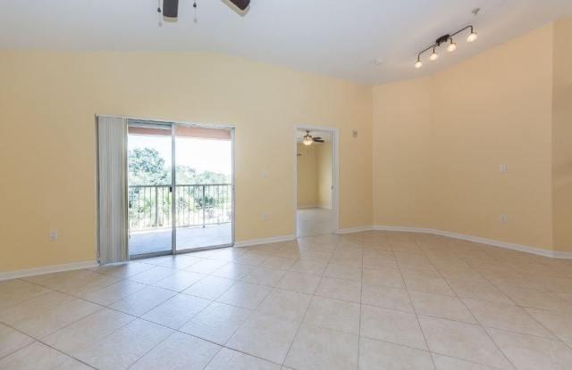 5080 Fairways Circle Gallery 4