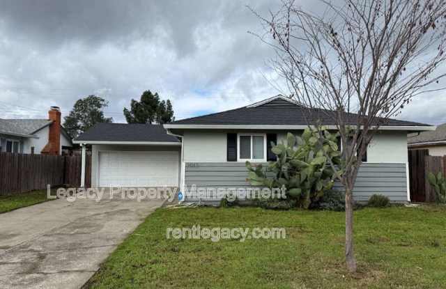 2013 Edison Avenue photos photos