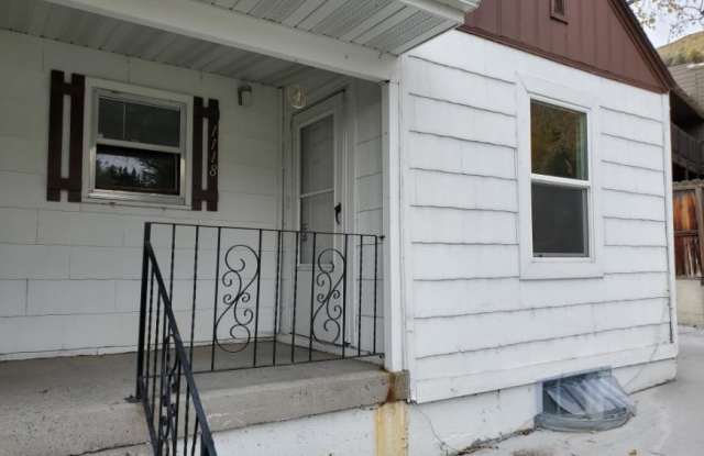 1118 Sunnyside Lane photos photos