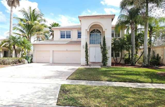 995 NW 168th Ave photos photos