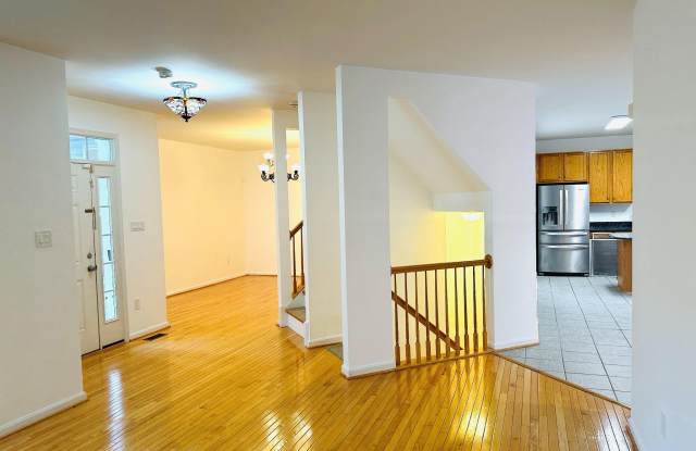 18108 COACHMANS Road Gallery 2