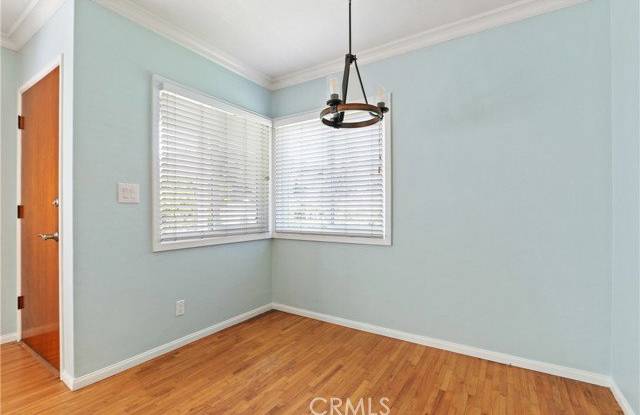 1719 Marshallfield Lane Gallery 3