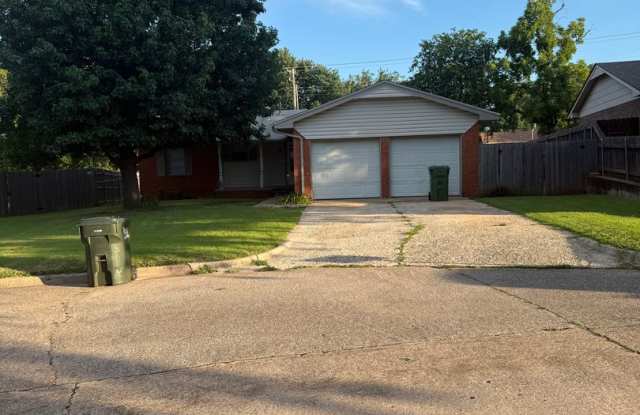 For Rent - Charming 3 bedroom home in Yukon! photos photos