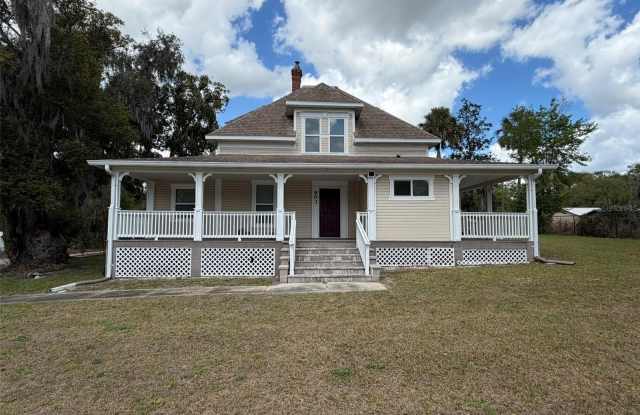 903 E NEW YORK AVENUE photos photos