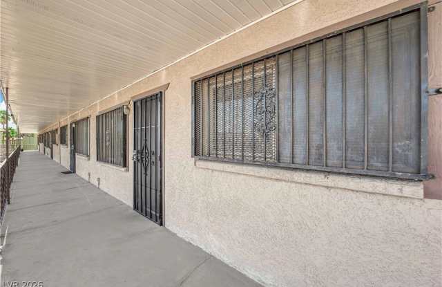 3726 Hazelwood Street photos photos