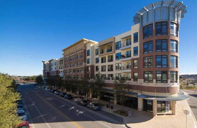 1343 Shore District Dr Gallery 3