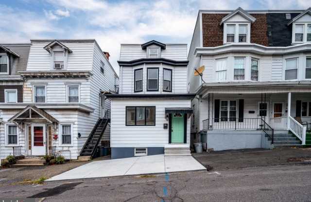504 GREENWOOD Avenue Gallery 1