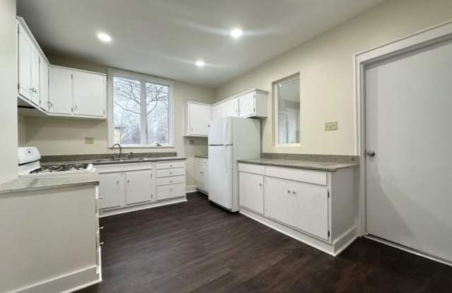 Beautiful 4 bedroom house in Minneapolis!! photos photos