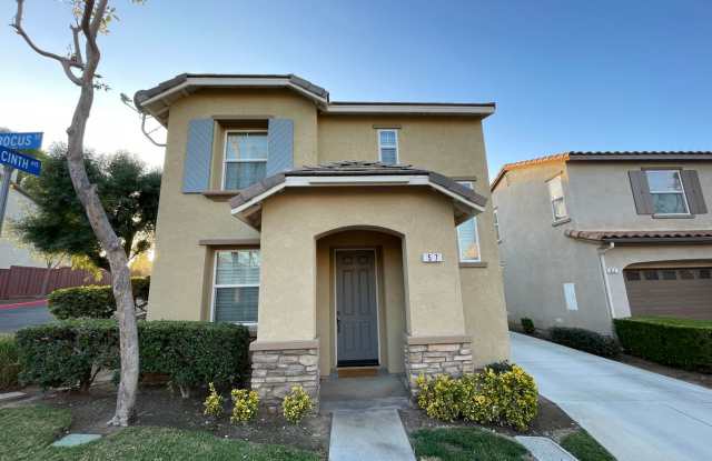 3 bedroom, 2.5 bath Home located in the Gated College Lane Community in Redlands, CA photos photos