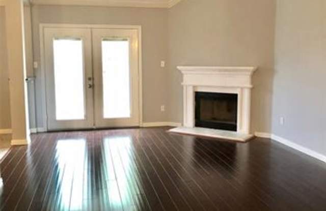 817 Elbe Drive Gallery 2