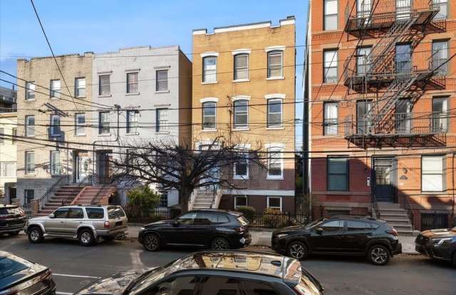 308 2ND ST - 308 2nd Street, Jersey City, NJ 07302