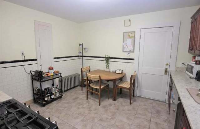 40 Colborne Rd. Gallery 4