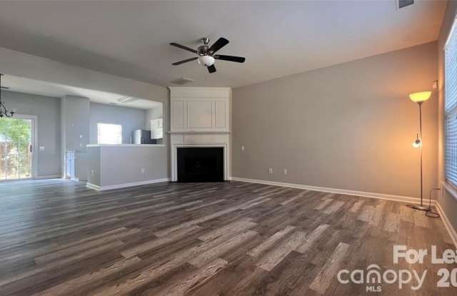 3261 Mannington Drive Gallery 3