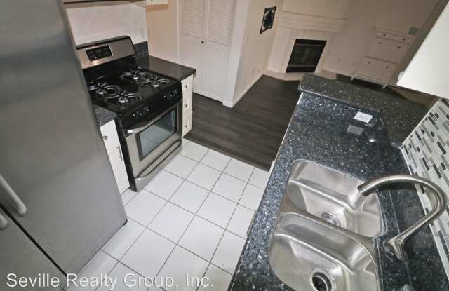 3922 Hamilton Street #3 Gallery 3