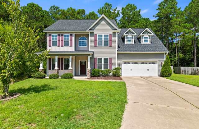 Cul-de-Sac, Spacious, and Comfort in a Prime Coastal Location Gallery 1