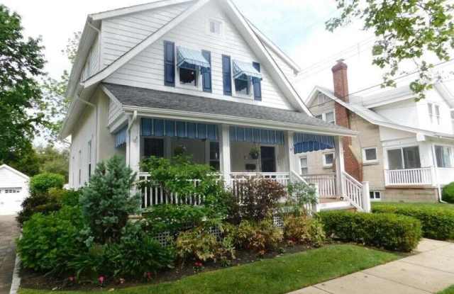 2005 5th Avenue photos photos