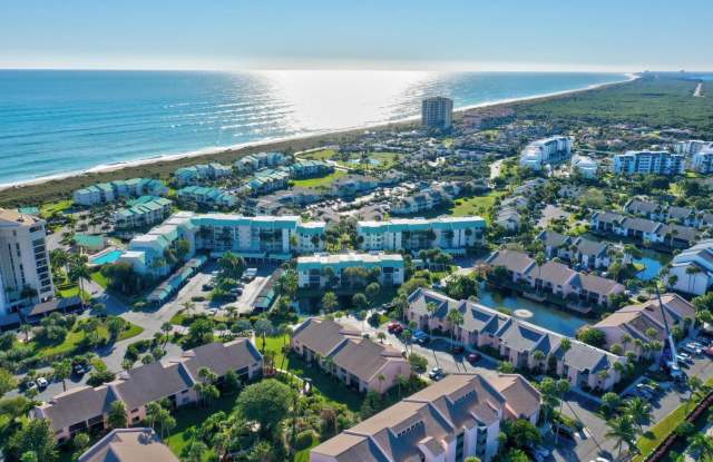 2400 S OCEAN DRIVE 111 photos photos