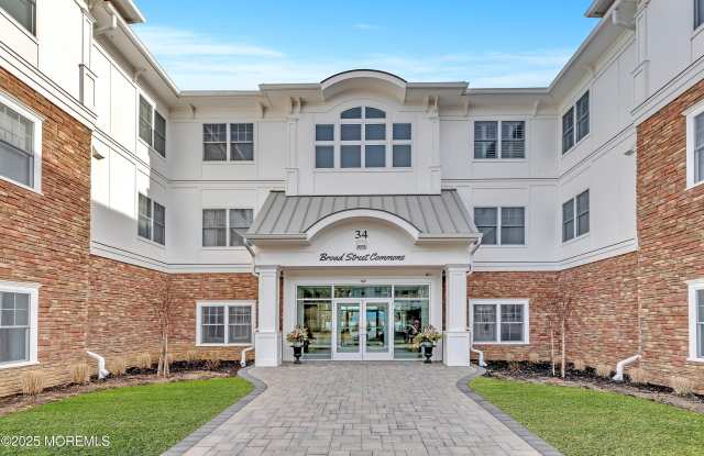 34 Broad Street unit: 206 - 34 Broad Street, Manasquan, NJ 08736