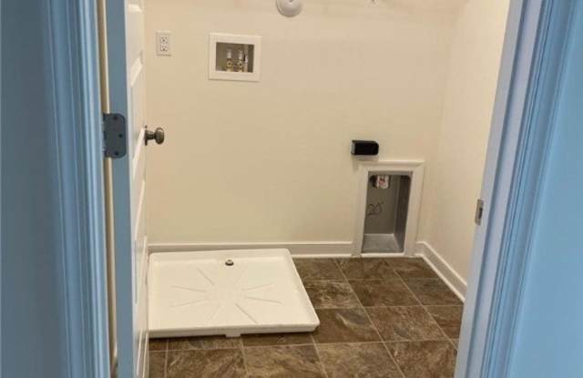 10823 Farmstead Mill Drive Gallery 3