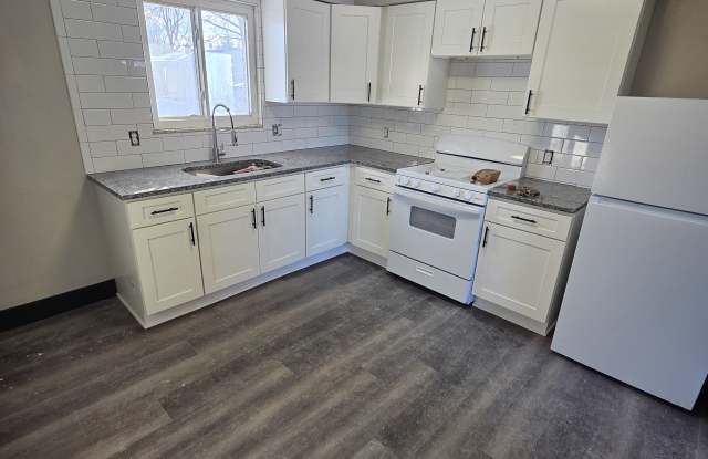 1144 Stratford St photos photos