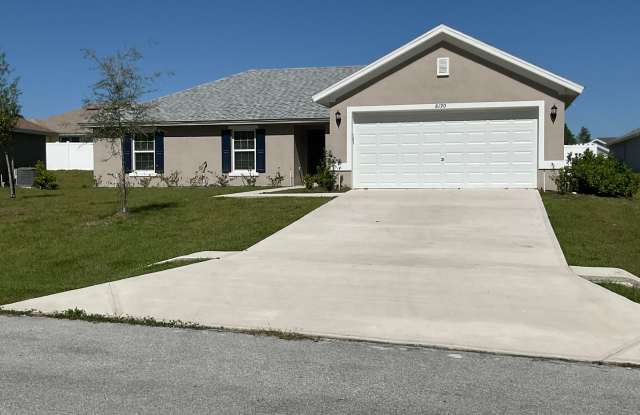 Desirable Citrus Springs Neighborhood 4/2/2 *WON'T LAST* photos photos