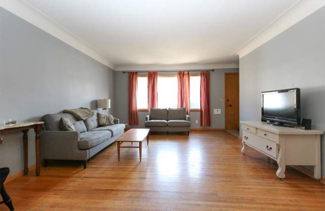 3922 Sheridan Ave. S. Gallery 4