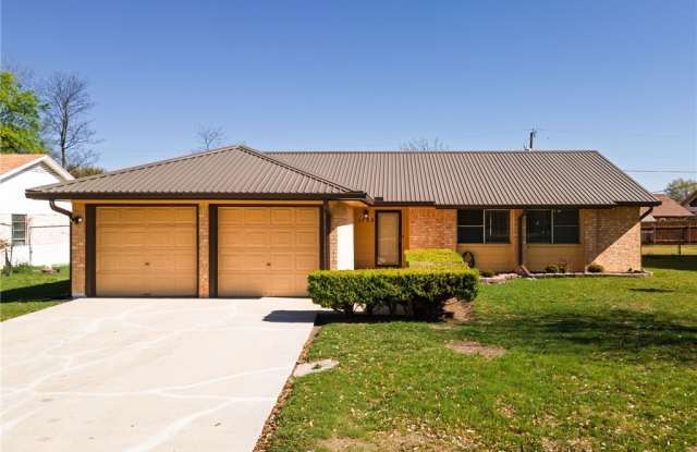 1703 Kingman Road Gallery 1