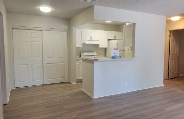 3827 Crows Nest Dr # 204 photos photos