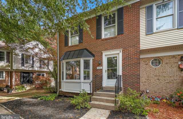 1352 CARLSBAD Drive Gallery 3