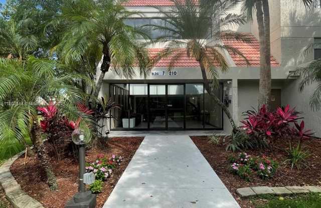 210 Lakeview Dr photos photos