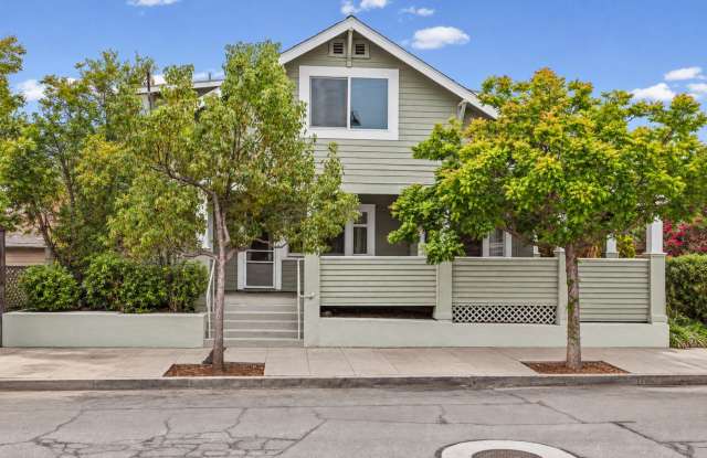 2027-2028 Leasing! 5bd/3ba House w/ Short Walk to Downtown SLO Gallery 3