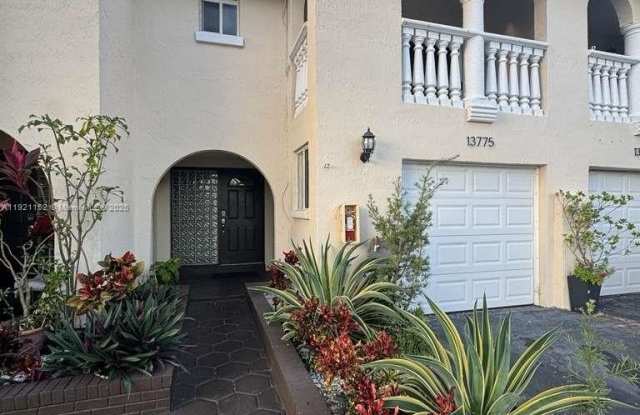 13775 SW 160th St photos photos