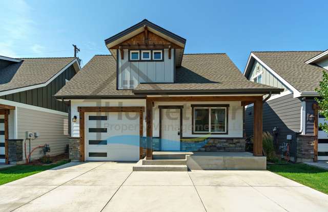 Craftsman-Style Home in Coeur d'Alene with 2 Bedrooms, 1.5 Bathrooms! photos photos