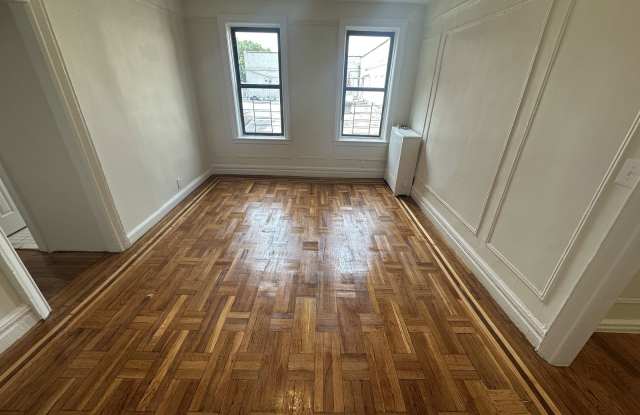 3105 Decatur Avenue photos photos