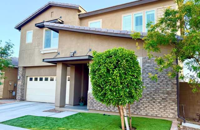 Spacious House with 4BR 3 Bath and 1 office/Game room in Tempe Gallery 4